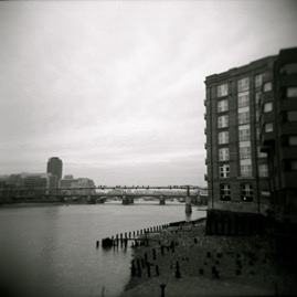 London 071