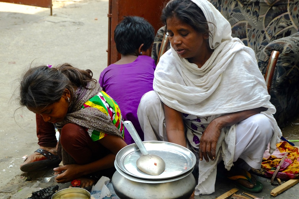 Roadside Cooking